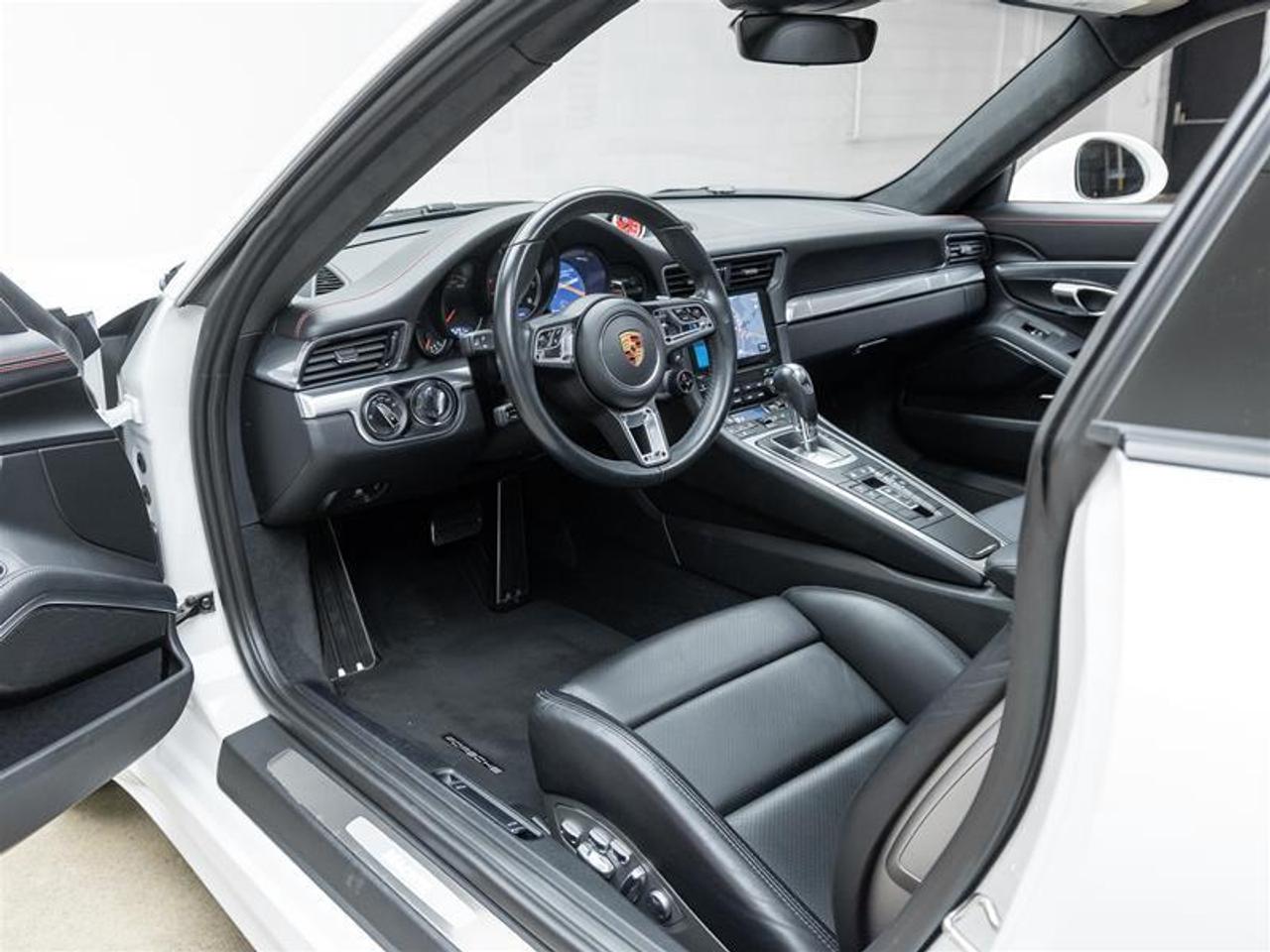 2017 Porsche 911  Photo