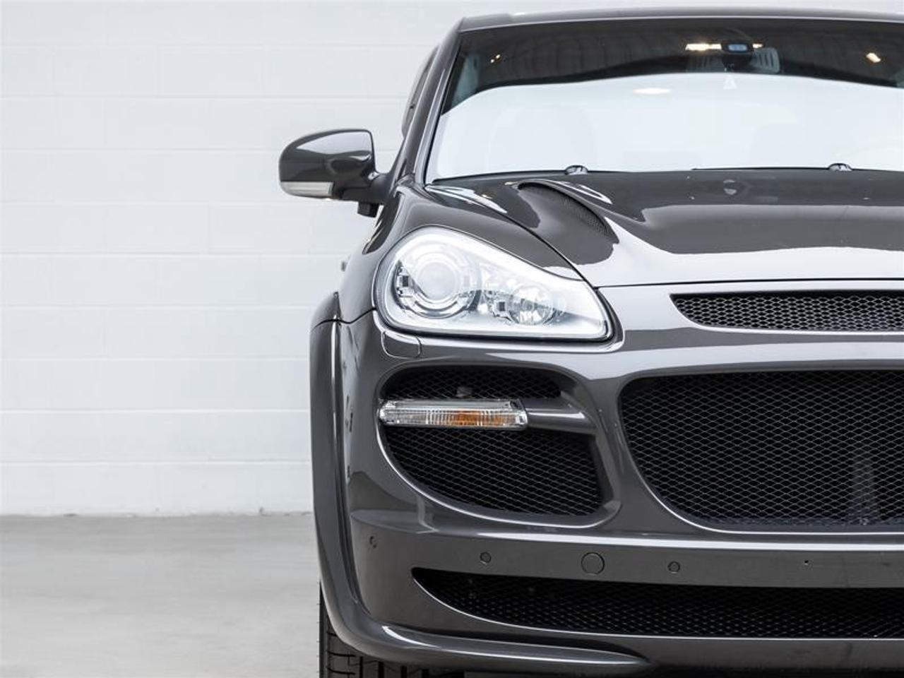 2009 Porsche Cayenne  Photo2