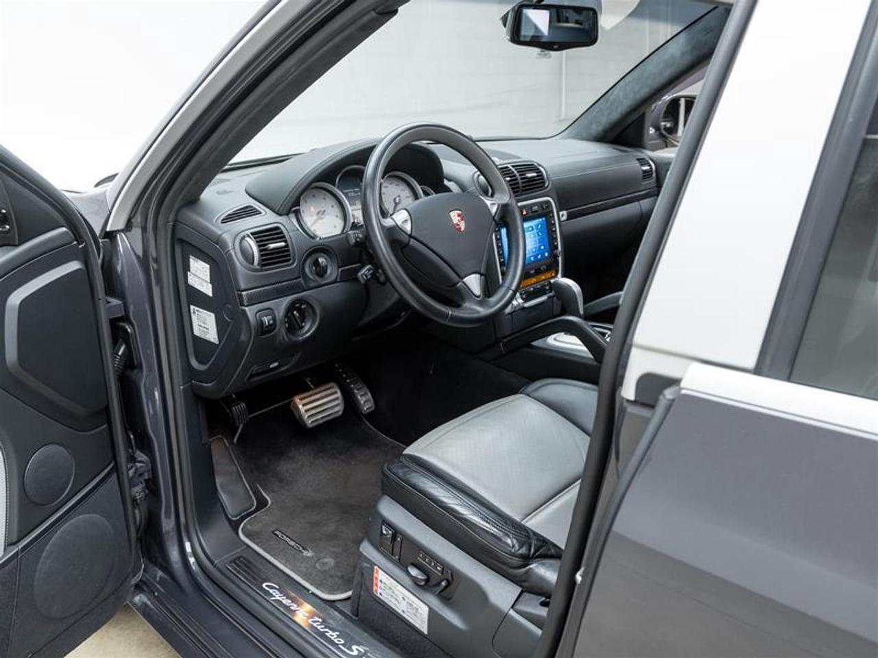 2009 Porsche Cayenne  Photo