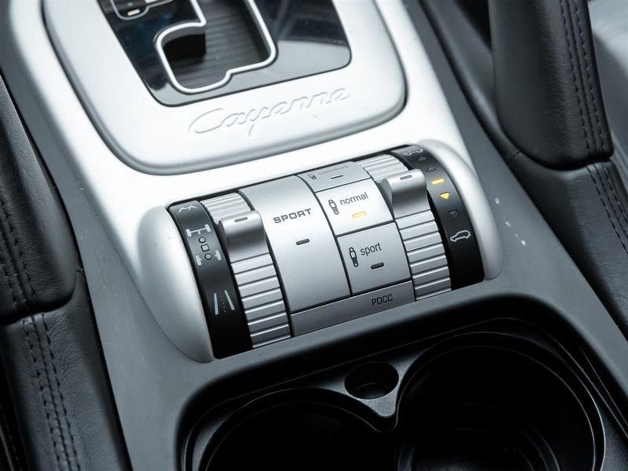 2009 Porsche Cayenne  Photo