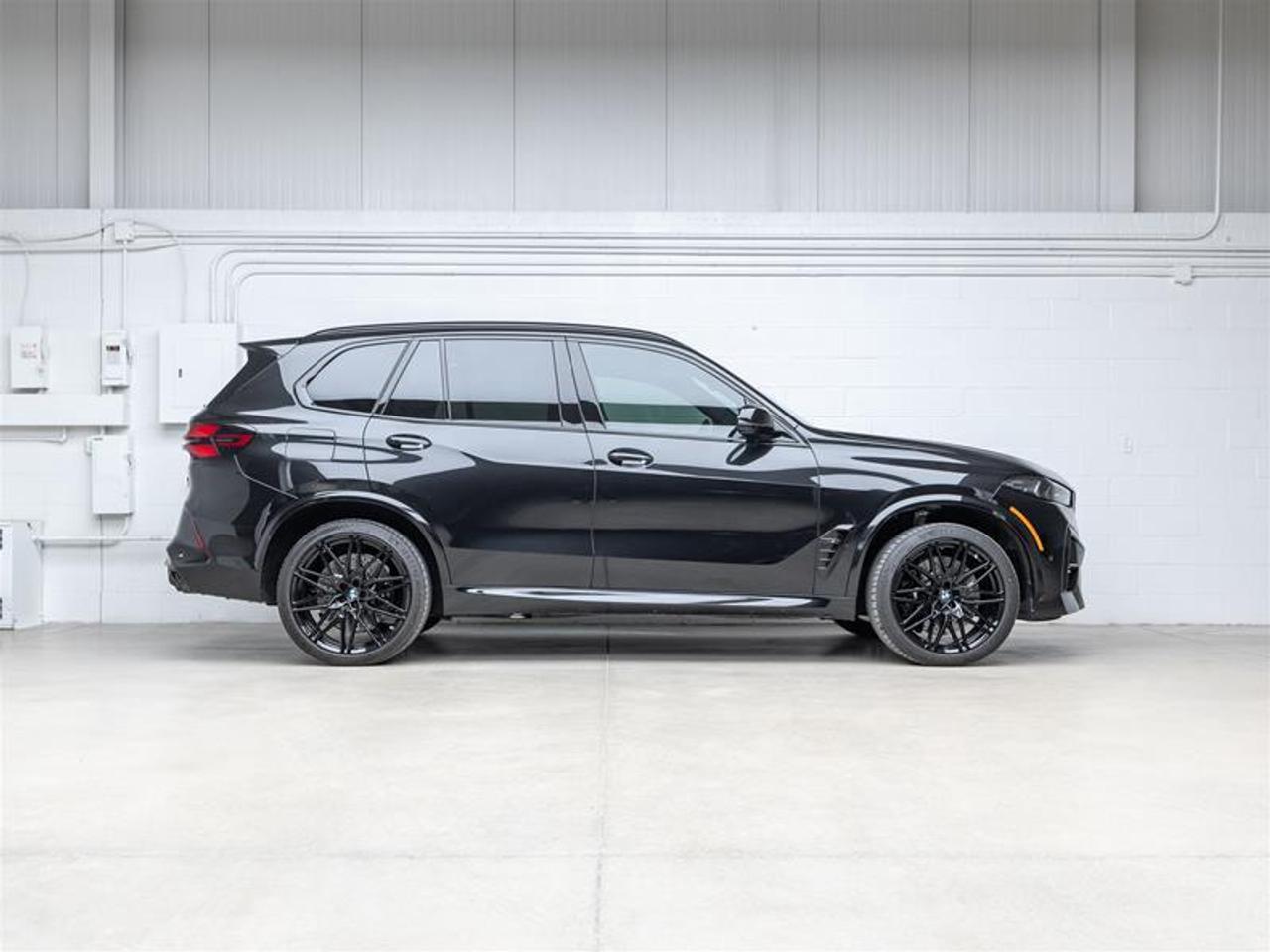 2024 BMW X5  Photo