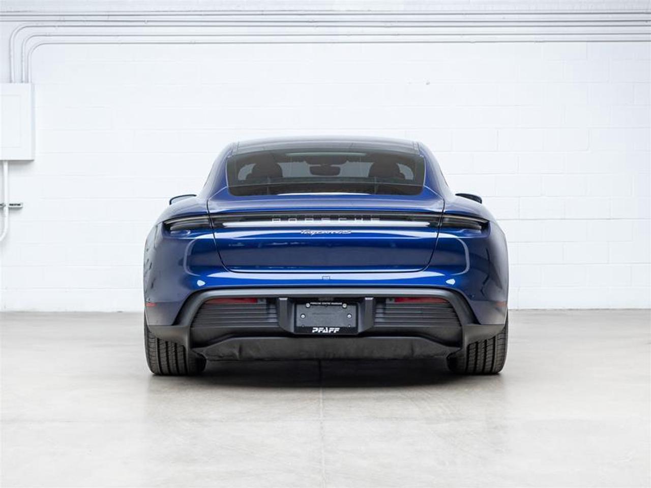 2020 Porsche Taycan  Photo