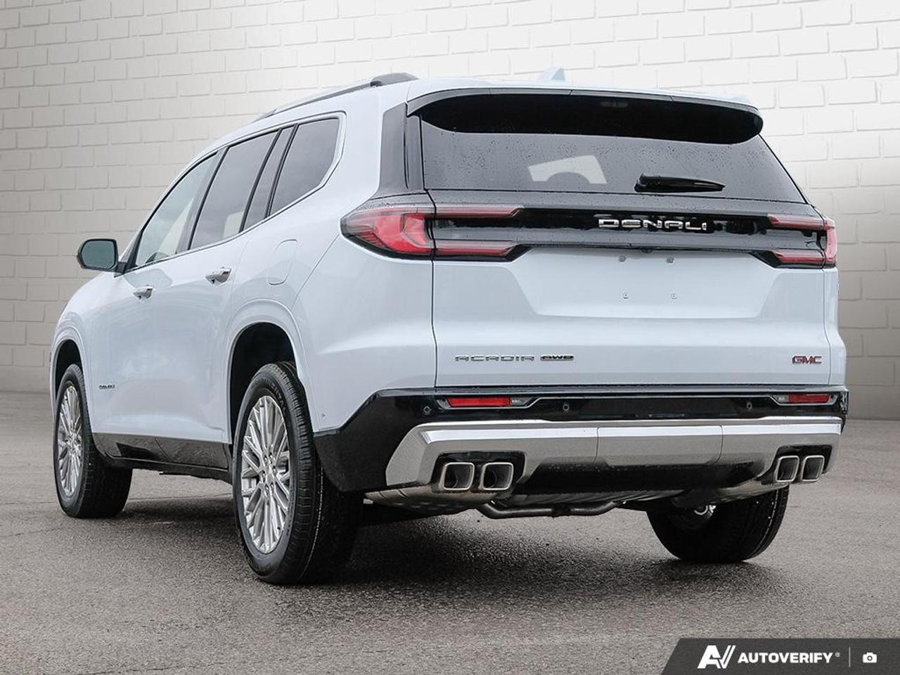 2026 GMC Acadia AWD DENALI Photo2