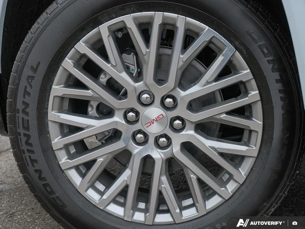 2026 GMC Acadia AWD DENALI Photo