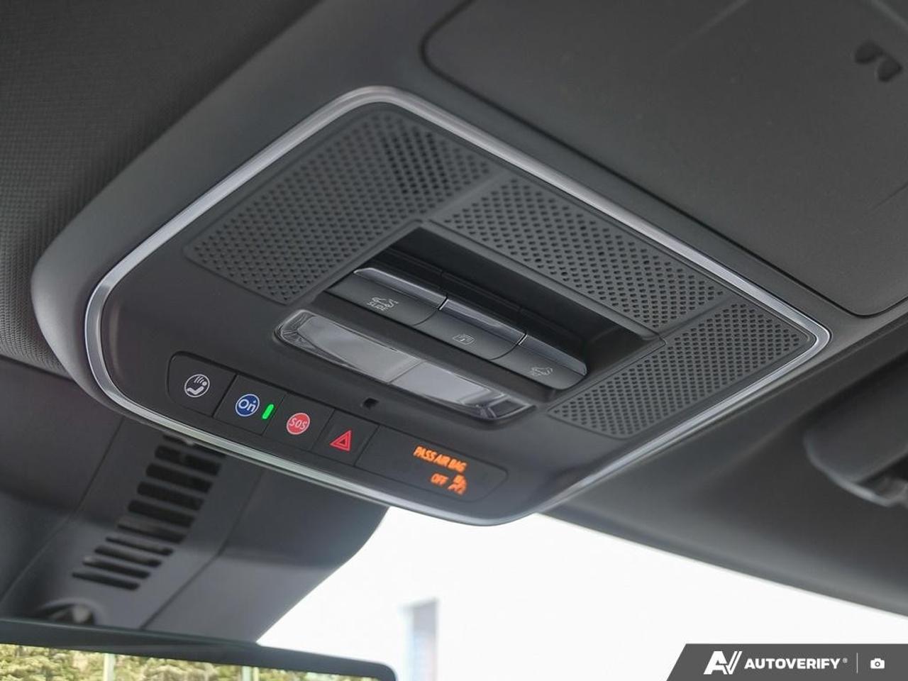 2026 GMC Acadia AWD DENALI Photo
