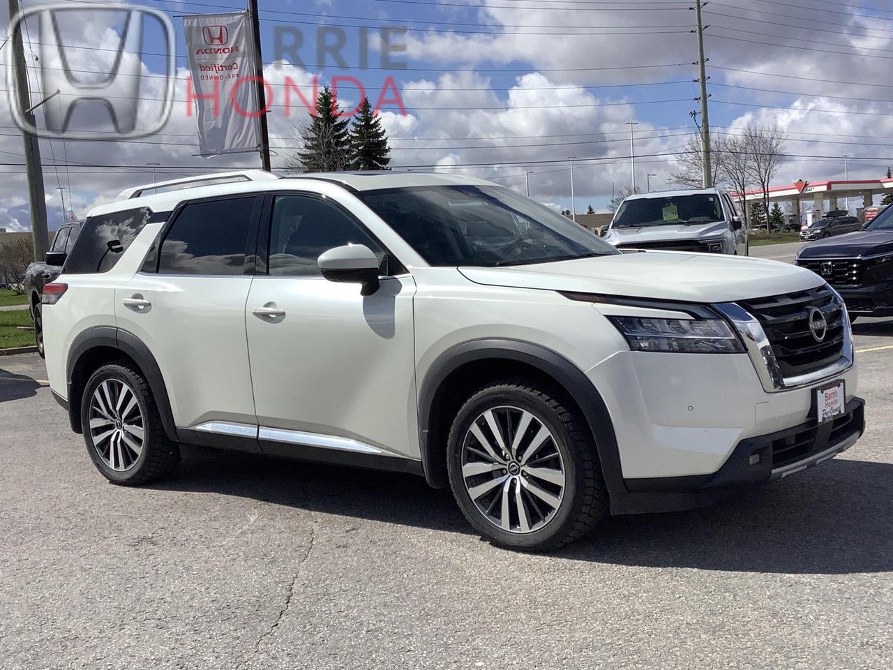 2022 Nissan Pathfinder Platinum 4dr 4x4 Photo