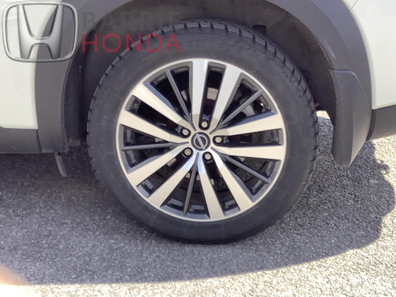 2022 Nissan Pathfinder Platinum 4dr 4x4 Photo