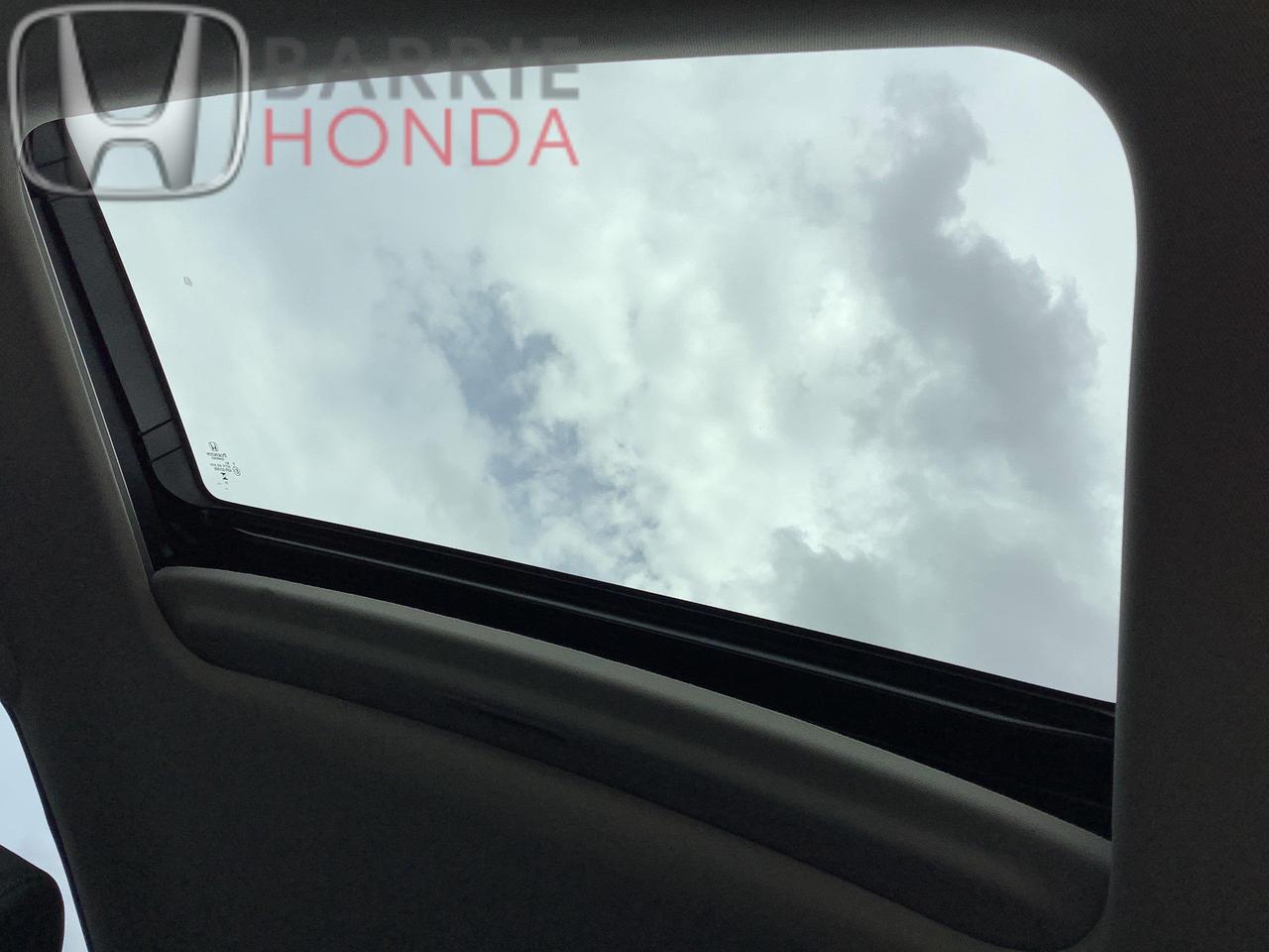 2024 Honda Civic Touring 4dr Sedan Photo