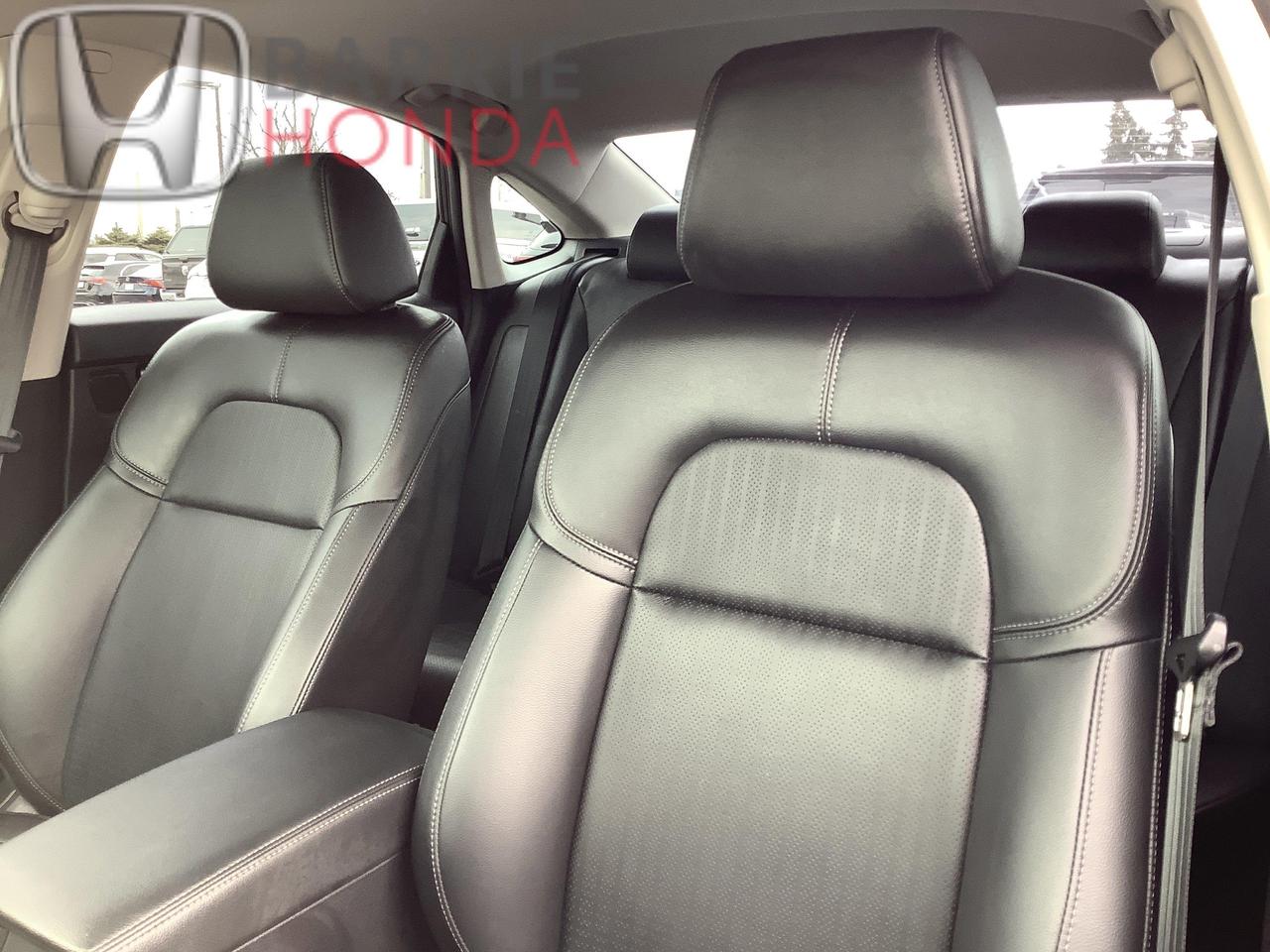 2024 Honda Civic Touring 4dr Sedan Photo