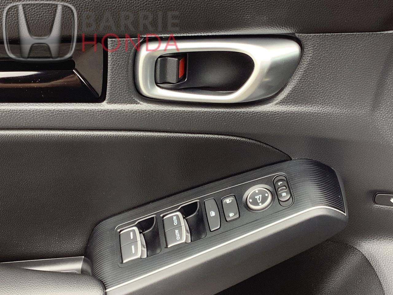 2024 Honda Civic Touring 4dr Sedan Photo