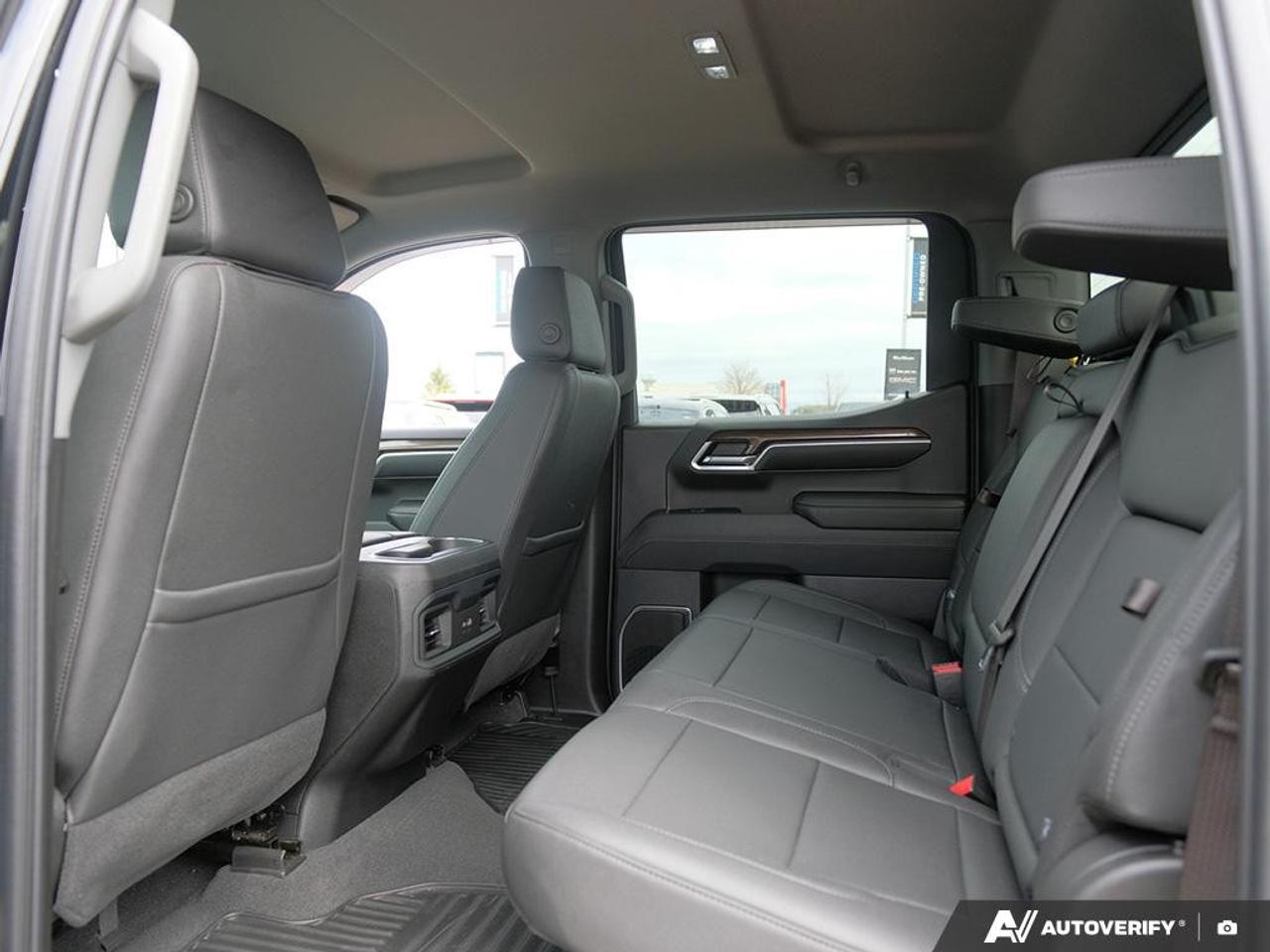 2023 Chevrolet Silverado 1500 Crew Cab Short Box 4-Wheel Drive RST Photo