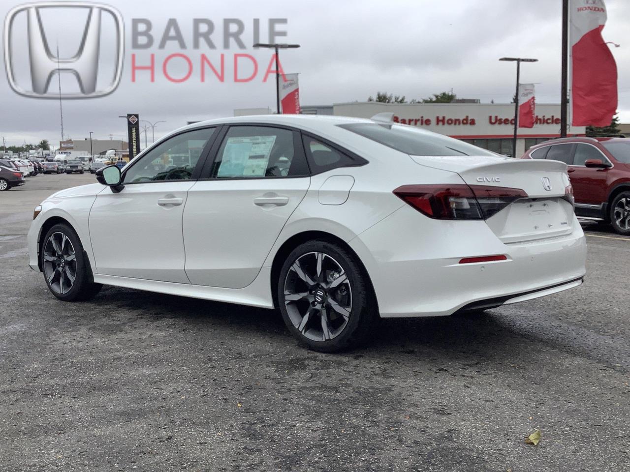2026 Honda Civic Hybrid Sport Touring 4dr Sedan Photo4