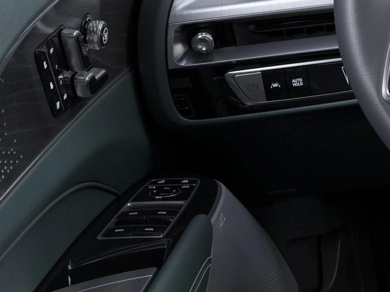2026 Cadillac LYRIQ Signature Sport 4dr Photo