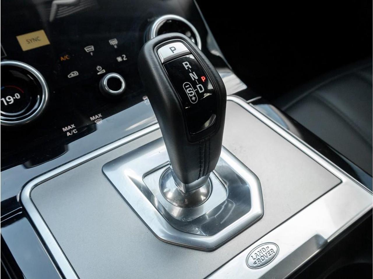 2022 Land Rover Range Rover Evoque S All-Wheel Drive Photo