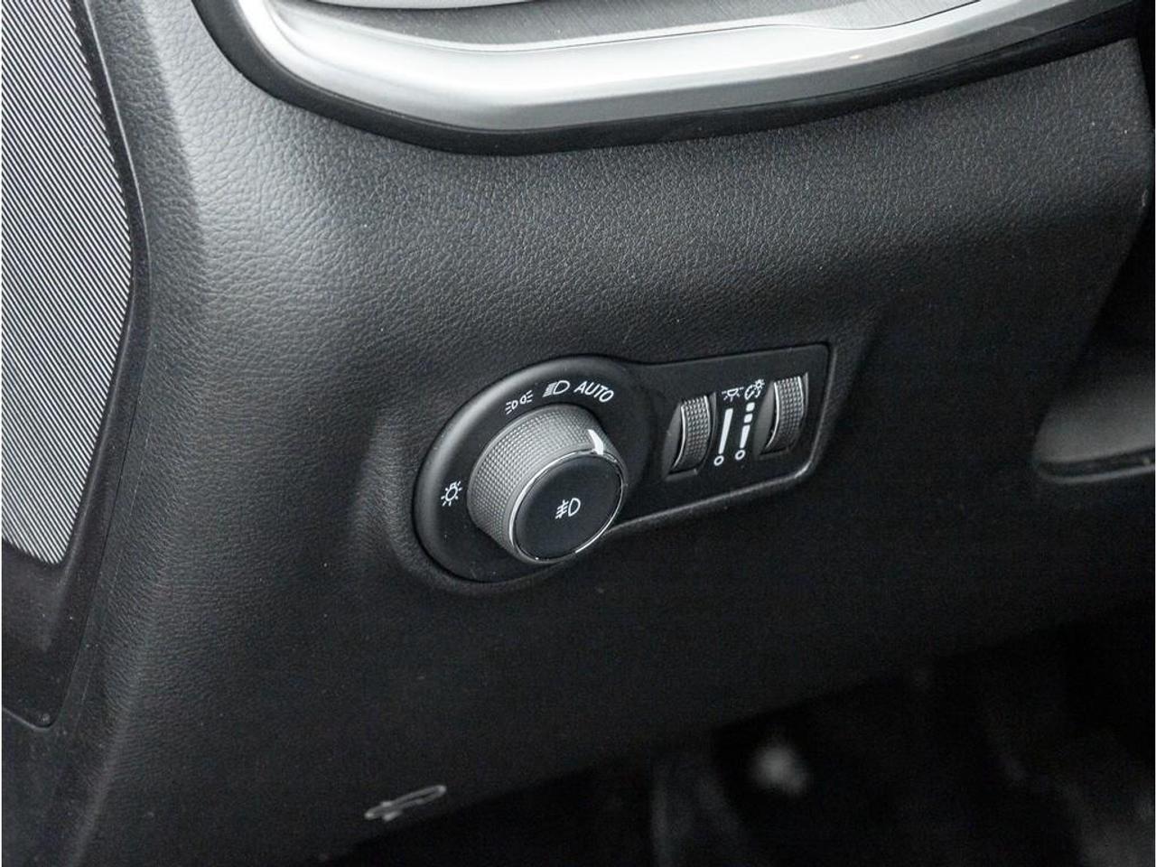 2024 Jeep Compass Limited 4dr 4x4 Photo