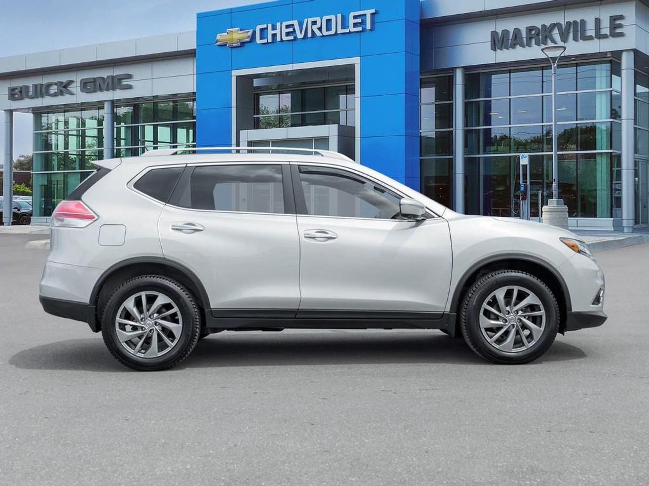 2015 Nissan Rogue  Photo2