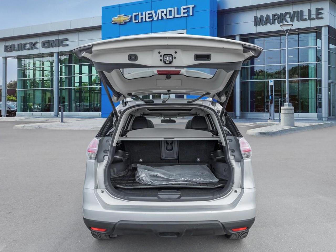 2015 Nissan Rogue  Photo