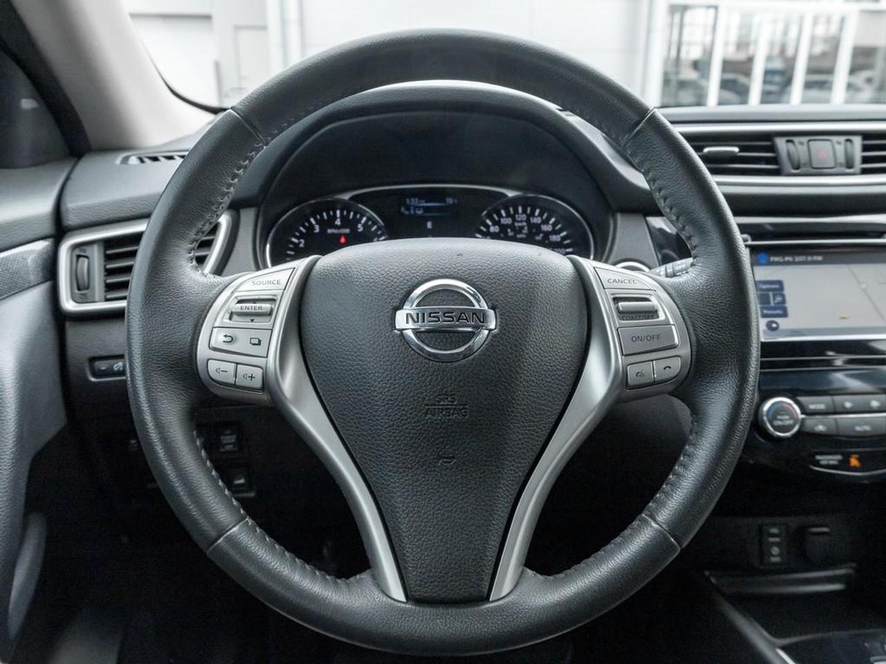 2015 Nissan Rogue  Photo