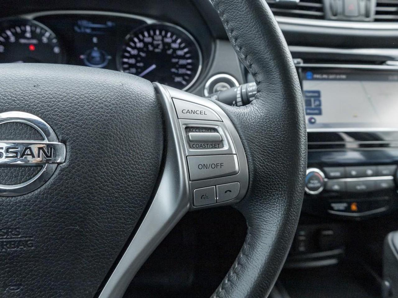 2015 Nissan Rogue  Photo