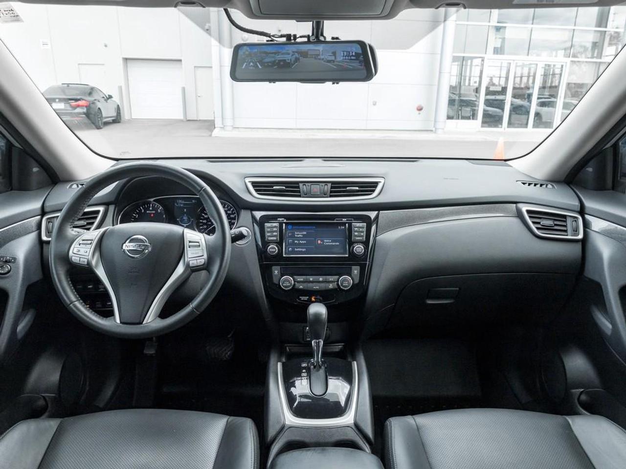 2015 Nissan Rogue  Photo