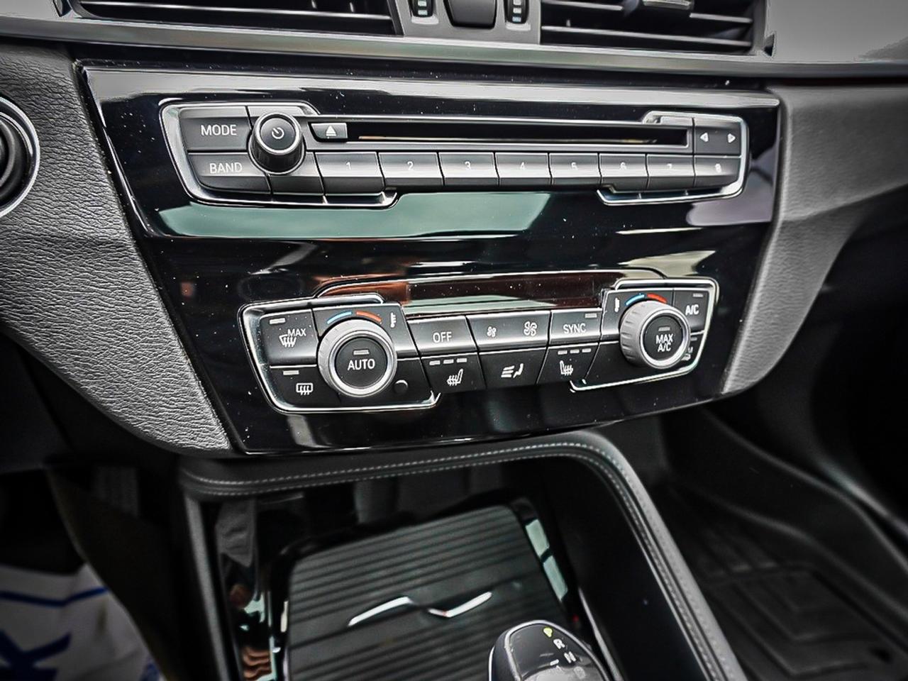 2018 BMW X1  Photo
