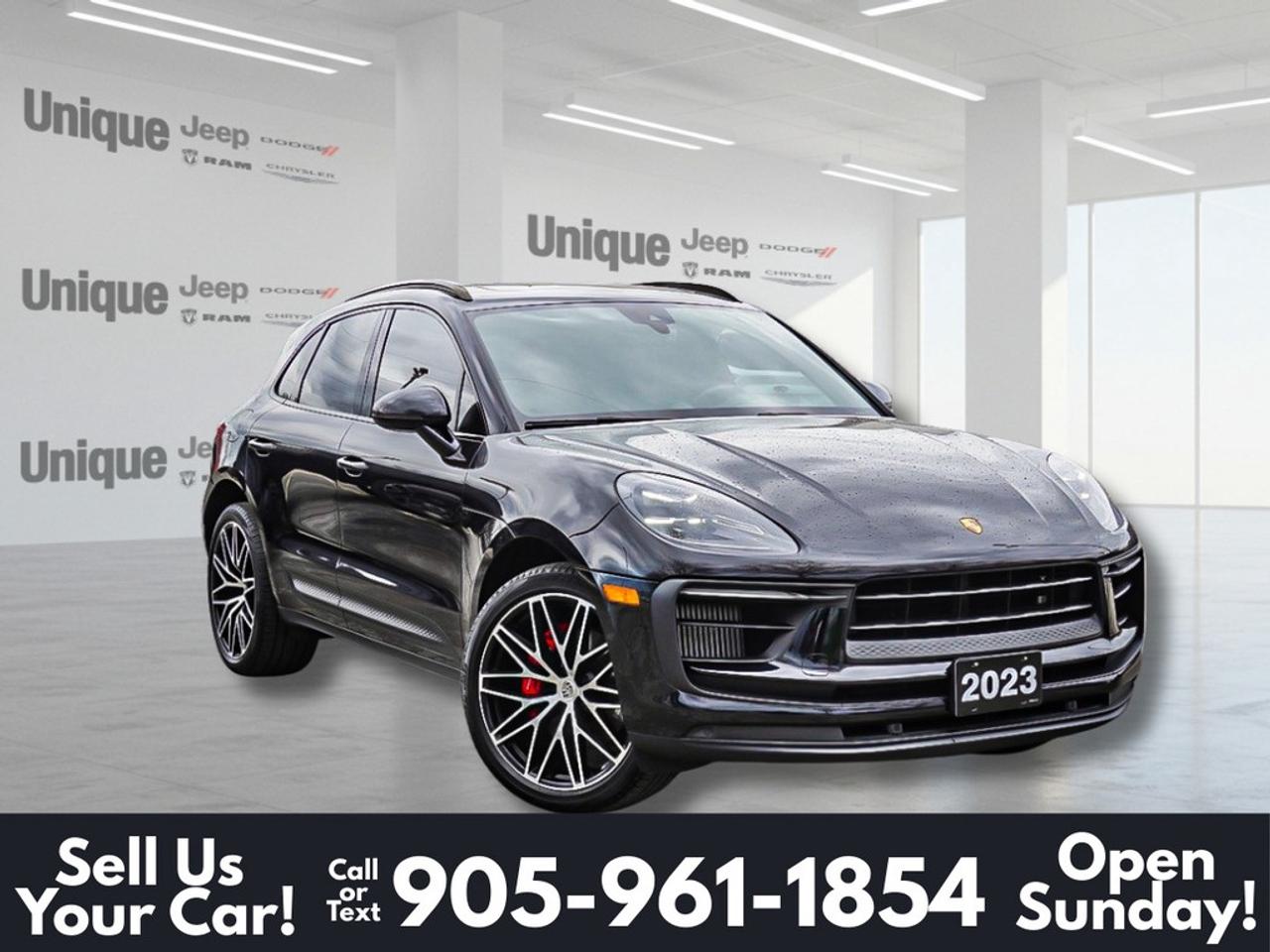 2023 Porsche Macan  Photo