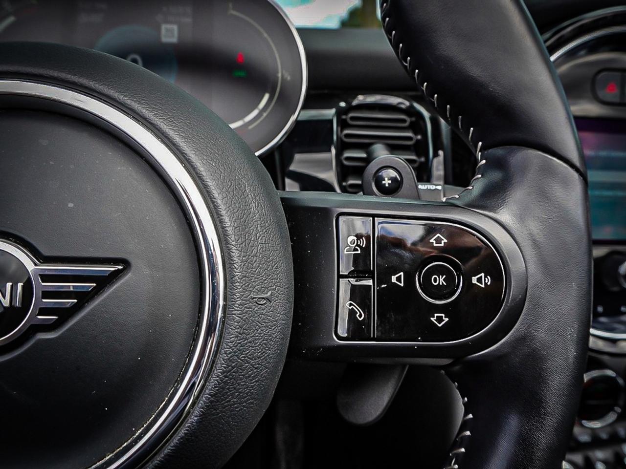 2023 MINI Convertible  Photo