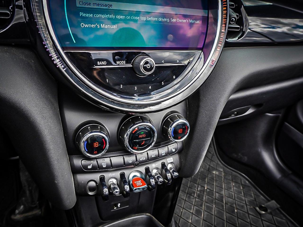 2023 MINI Convertible  Photo