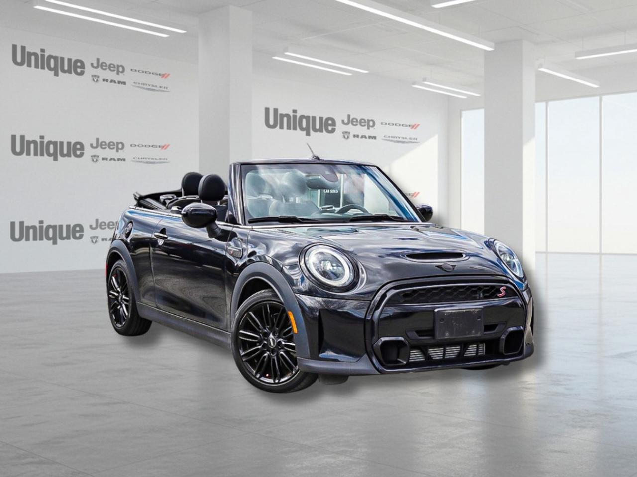 2023 MINI Convertible  Photo