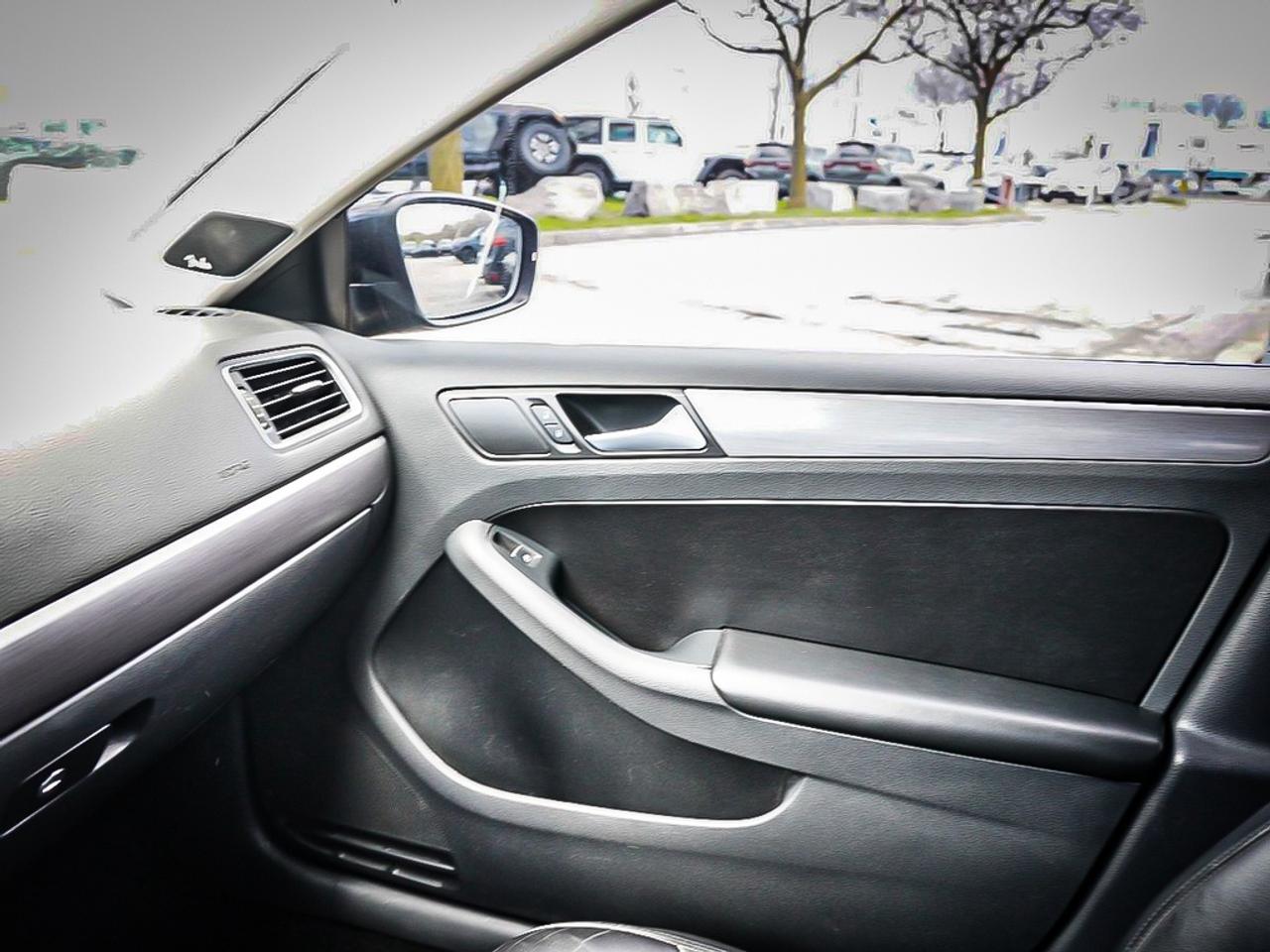 2014 Volkswagen Jetta Sedan  Photo
