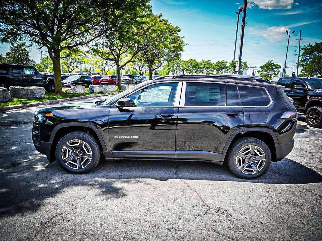 2026 Jeep Cherokee  Photo