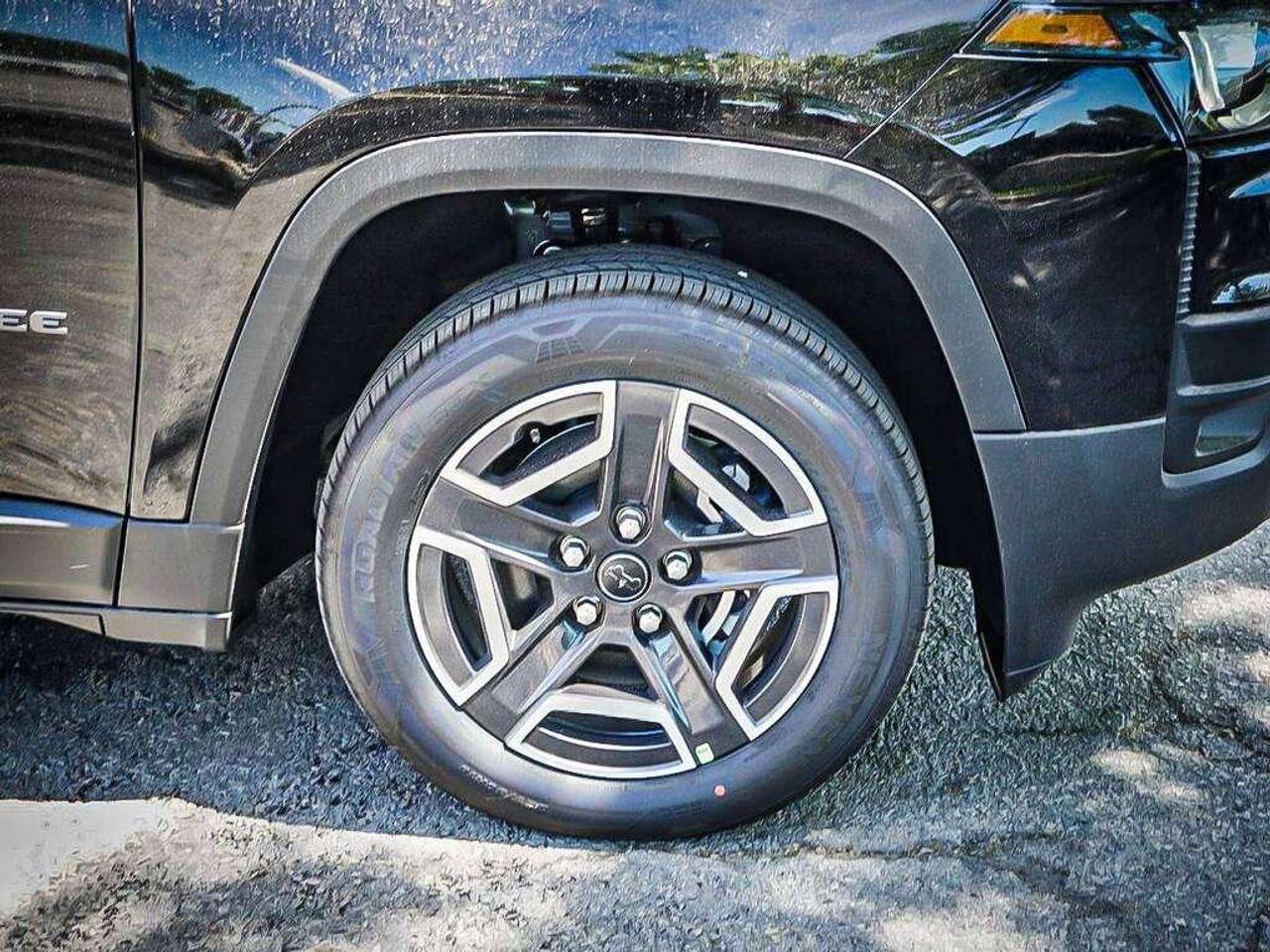 2026 Jeep Cherokee  Photo