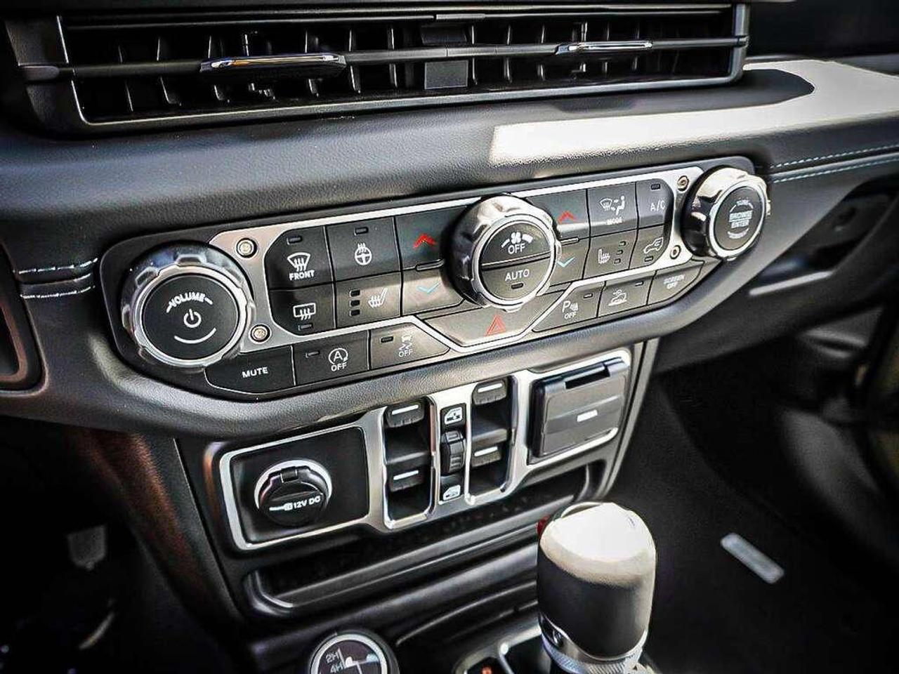 2026 Jeep Wrangler  Photo