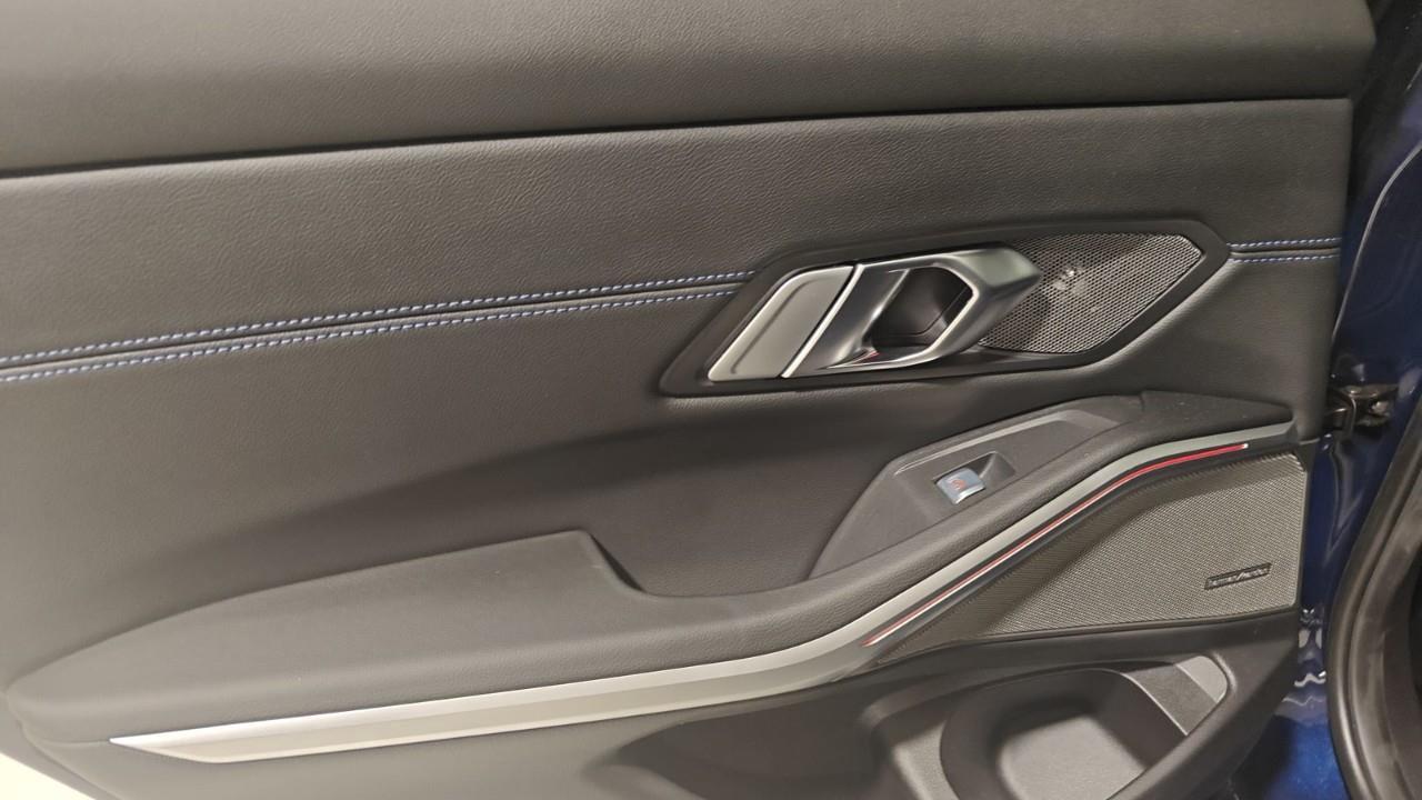 2023 BMW 330 i xDrive 4dr All-Wheel Drive Sedan Photo