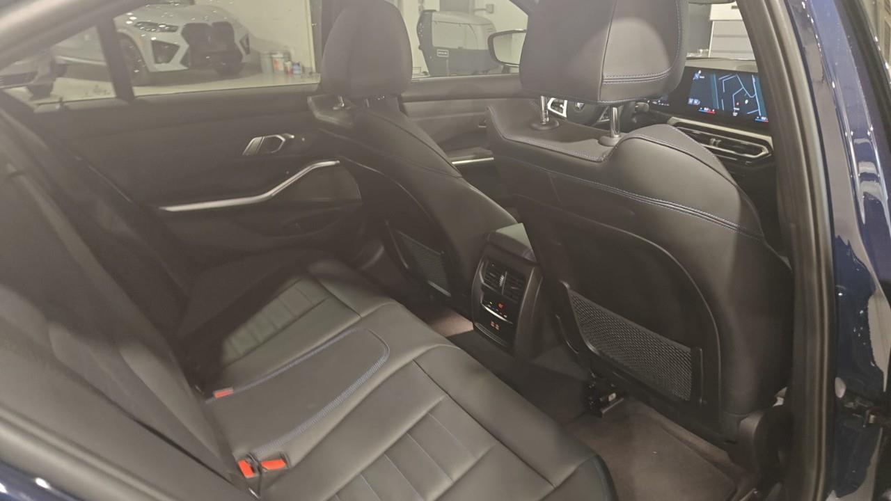 2023 BMW 330 i xDrive 4dr All-Wheel Drive Sedan Photo