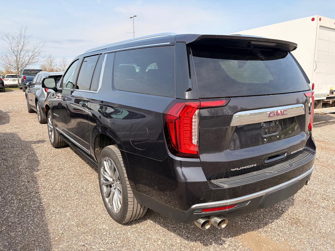 2023 GMC Yukon XL Denali 4x4 Photo
