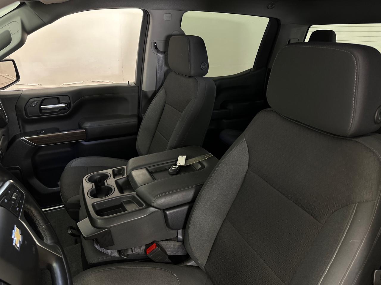 2022 Chevrolet Silverado 1500 LT Photo