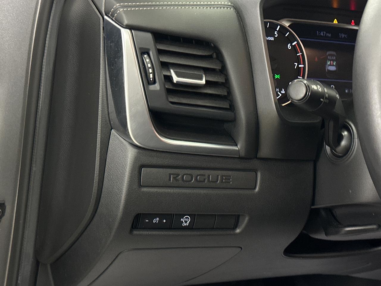 2024 Nissan Rogue S Photo