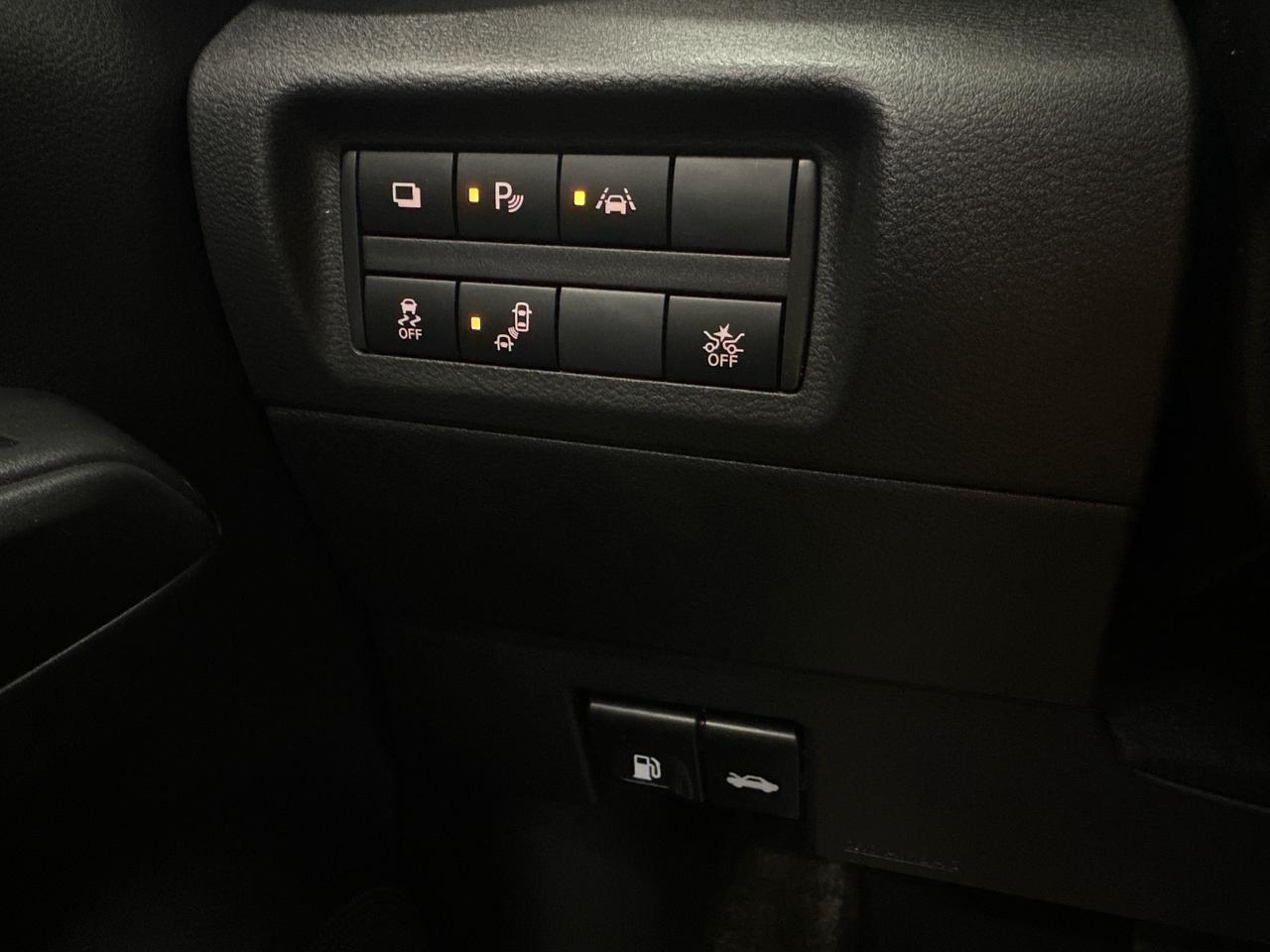 2024 Nissan Kicks S Photo