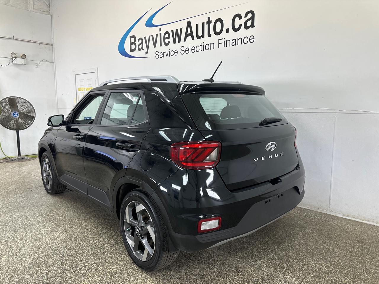 2023 Hyundai Venue Ultimate Black Photo