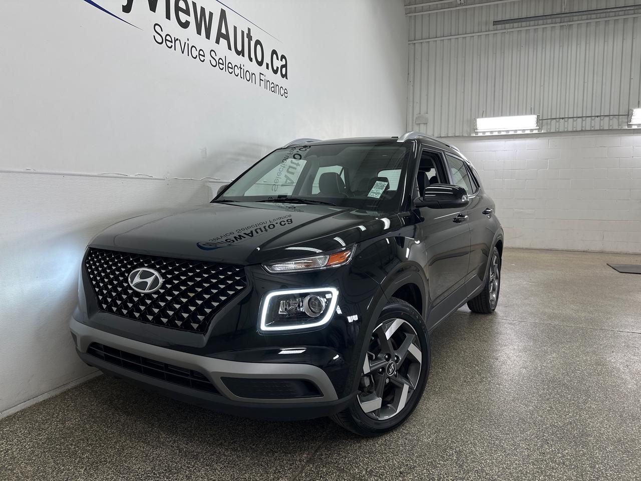 2023 Hyundai Venue Ultimate Black Photo