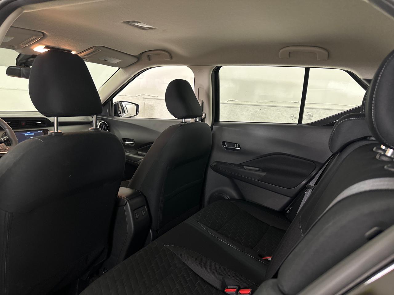 2024 Nissan Kicks SV Photo