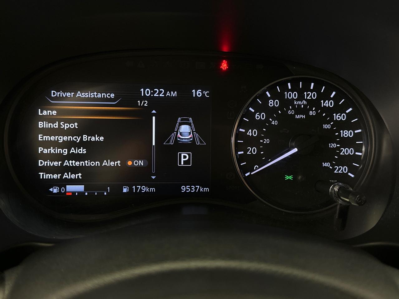 2024 Nissan Kicks SV Photo