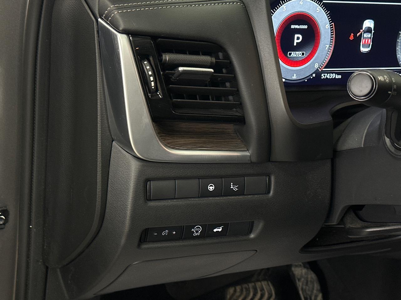 2024 Nissan Rogue Platinum Photo