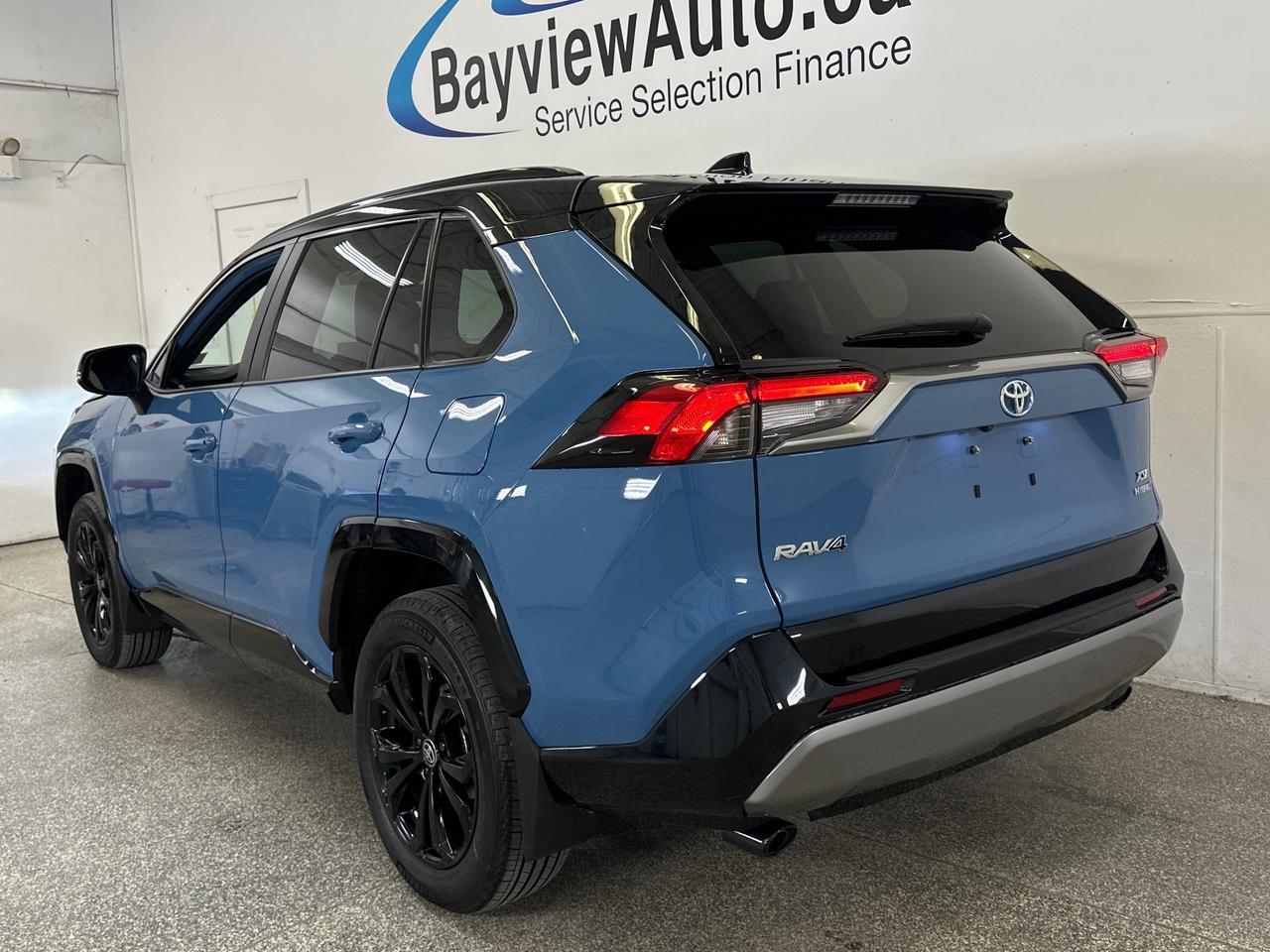 2024 Toyota RAV4 Hybrid XSE Photo