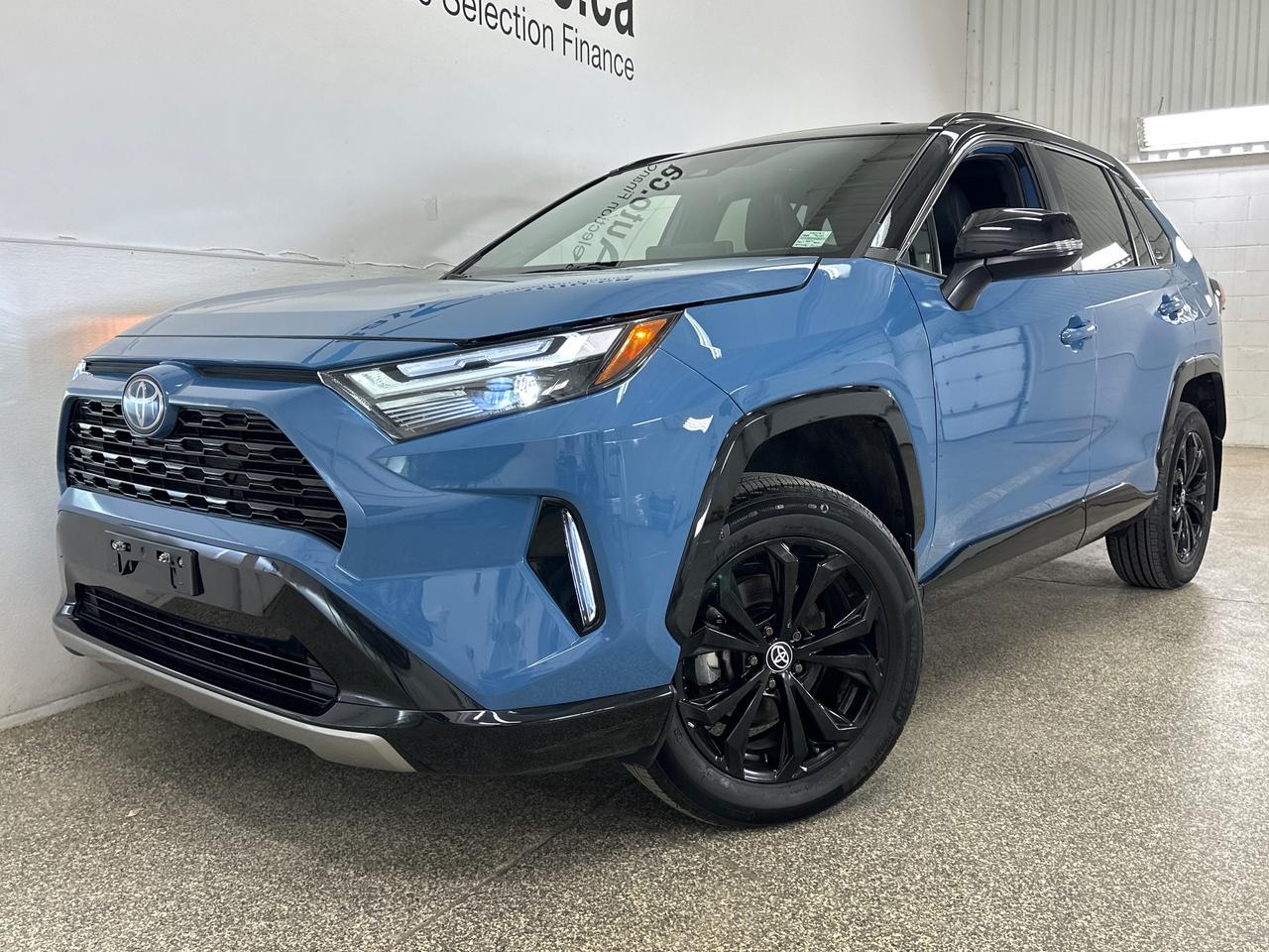 2024 Toyota RAV4 Hybrid XSE Photo