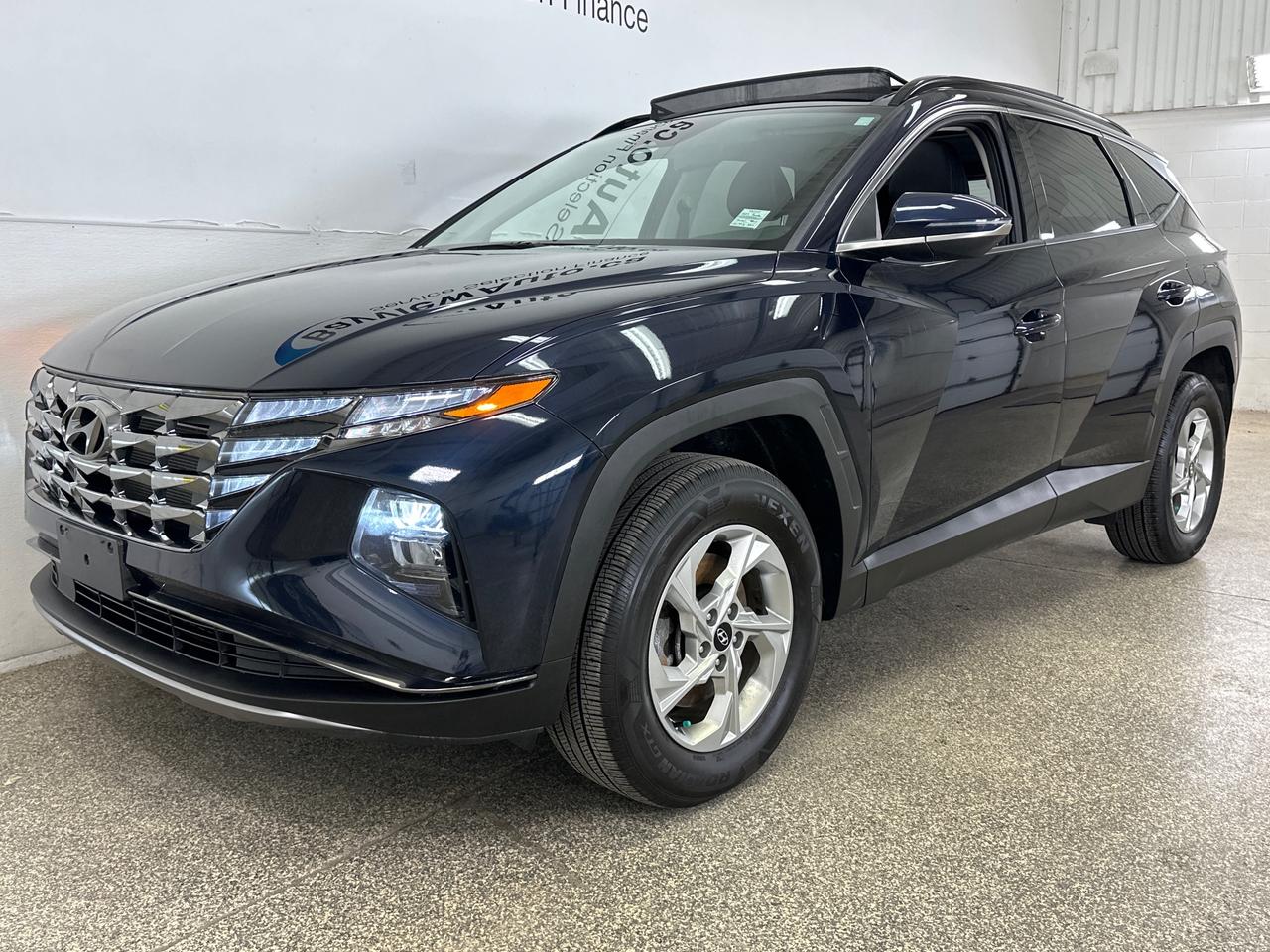 2023 Hyundai Tucson Preferred w/Trend Package 4dr All-Wheel Drive Photo2