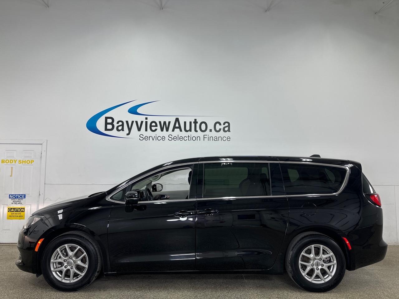 2024 Chrysler Grand Caravan SXT Front-Wheel Drive Passenger Van Photo