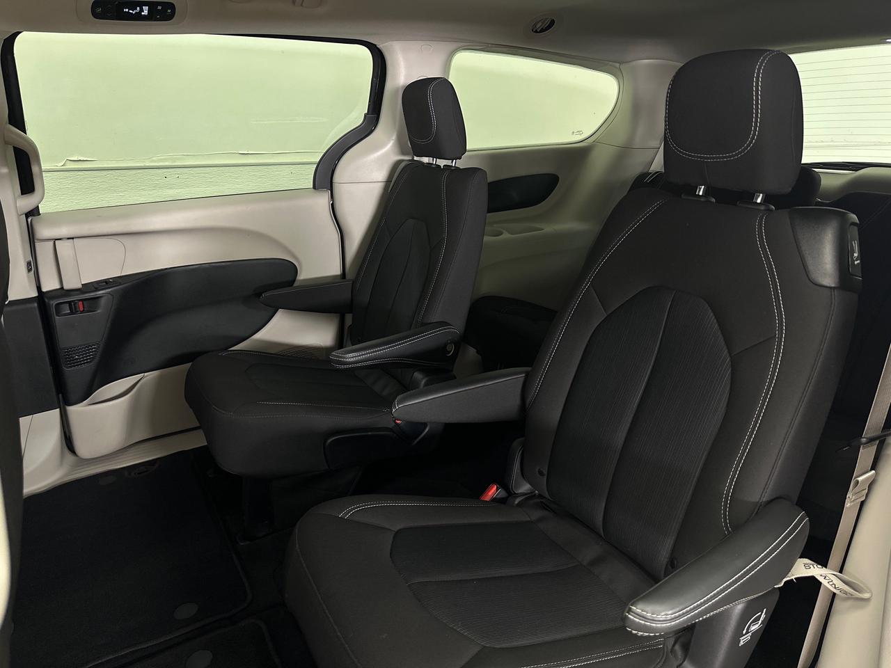 2024 Chrysler Grand Caravan SXT Front-Wheel Drive Passenger Van Photo