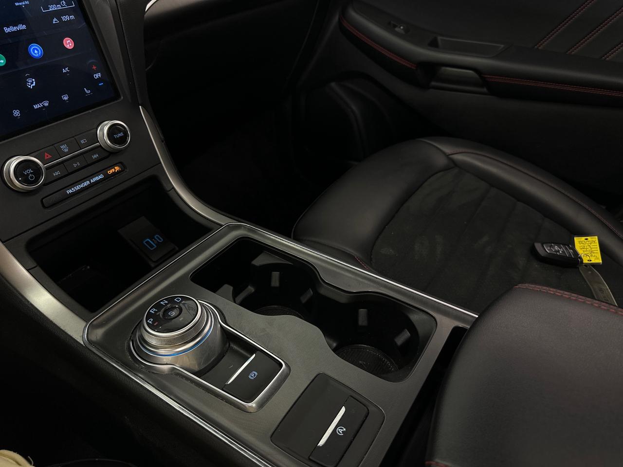 2022 Ford Edge ST Line Photo